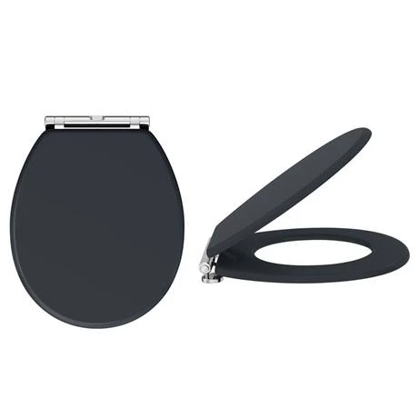 Chatsworth Close Coupled Traditional Toilet + Soft Close Seat - Image 4