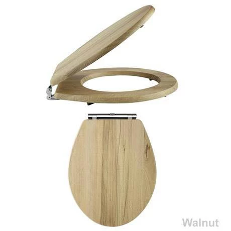 Keswick Traditional Close Coupled Toilet + Soft Close Seat - Image 2