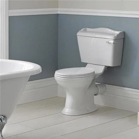 Old London Chancery Traditional Close Coupled Toilet with Ceramic Lever Flush - Image 2