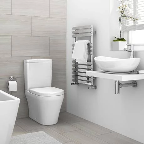 Toronto BTW Close Coupled Toilet with Soft-Close Seat - Image 6