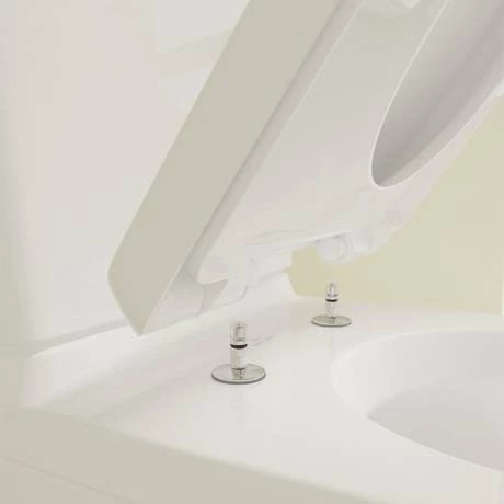 Villeroy and Boch O.novo BTW Close Coupled Toilet (Side/Rear Entry Water Inlet) + Soft Close Seat - Image 2